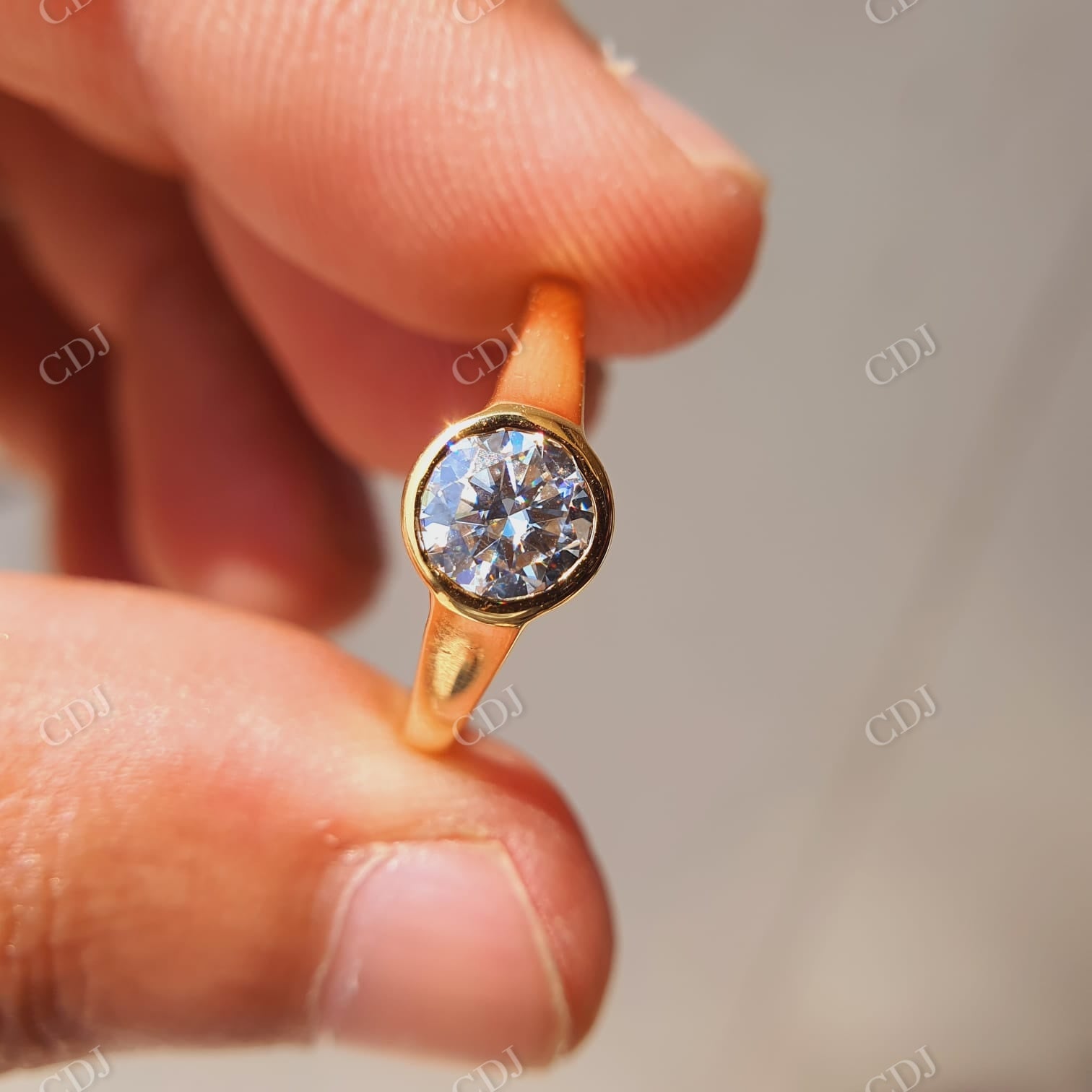 Round Solitaire Moissanite Men's Engagement Ring  customdiamjewel 10KT White Gold VVS-EF